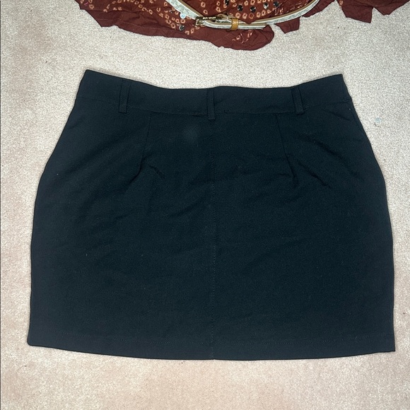 boohoo Black Mini Skirt Business Casual Pockets - Picture 6 of 8